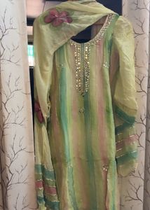 Beautiful Striped Kurta Set with Dupatta