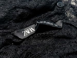 Black Lace ZARA Turtleneck Long Sleeved Top
