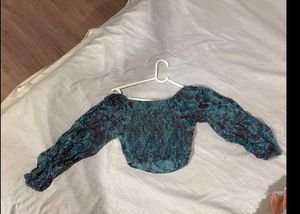 Bohemian Print Long Sleeve Crop Top