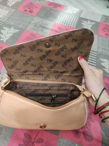 Chic Pink Patent Shoulder Bag