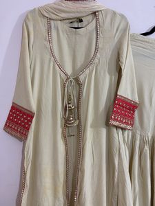 kareena Kapoor Inspire Kurta Set