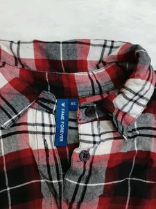 Chic Plaid Sleeveless Shirt