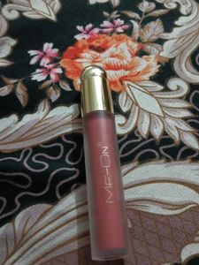 ME-ON Matte Lipstick