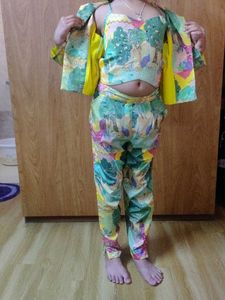 Printed Co-ord Set (pant jacket &amp;crop top)