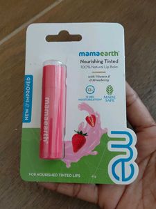 Mamaearth moisturizing tinted strawberry lip balm