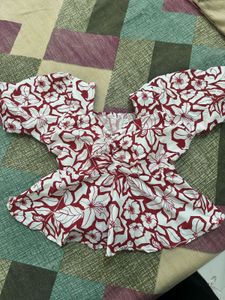Chic Floral Print Top