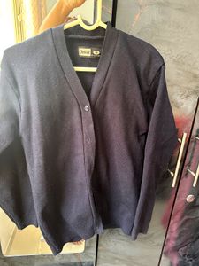 Oswal Cardigan - Classic Comfort