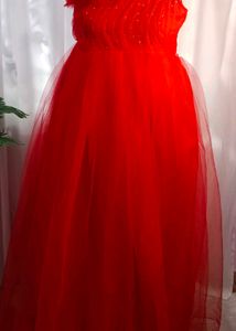 Stunning Red Tulle One-Shoulder Gown