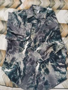 Abstract Print Shirt