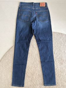 Levi's Women's Blue Skinny Jeans
