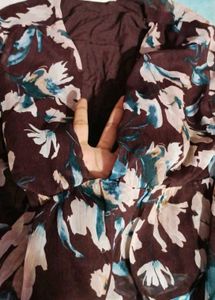 Cropped Floral Bell Sleeve Top