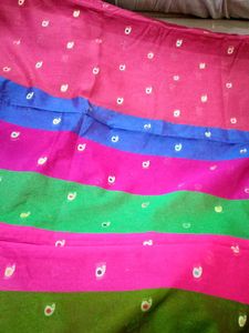 Elegant Pink Paisley Saree