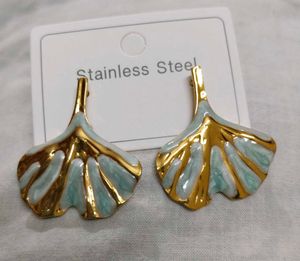 ✨✨Leaf Drop anti tarnish ✨✨ 2  Pairs Earring