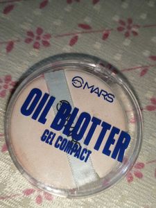 Fame Compact Powder