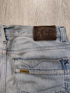 Ma5036 Lee jeans waist 30 inches