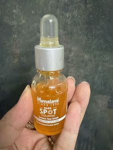 Himalaya Dark Spot Clearing Turmeric Face Serum