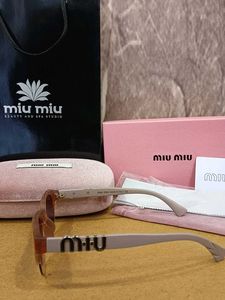Miu-Miu women's Sungl