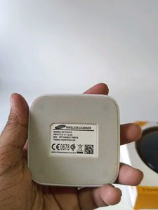 samsung wireless charger pad type