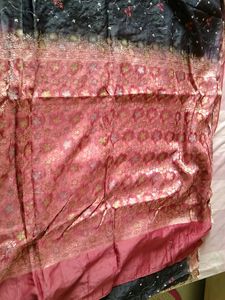 Boarder Banarasi Saree With Blouse