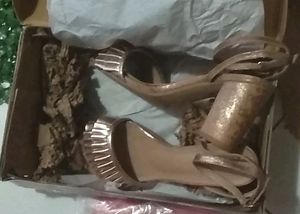 🏷️Rose Gold Block Heels By AJIO with flaws