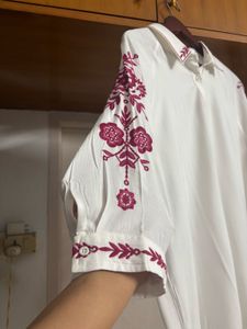 Like 🆕 “LOV” White Floral Embroidered Shirt style