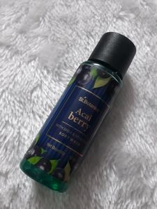St.botanica Acai berry Body Wash