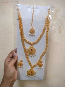 Exquisite Traditional Jewellery Set
