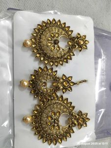 Gold Tone Indian Jewelry Set