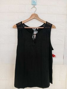 Chic Black Lace Detail Sleeveless Top