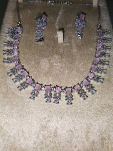 AD Pink &amp; White Stone Necklace Set