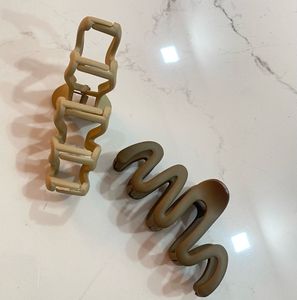 Trendy Wavy Hair Clips - Set of 2