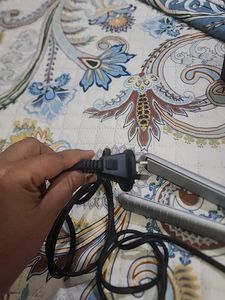 Hair Straightener...price Drop