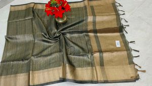 buy 4 sarees at 2700/- freeship