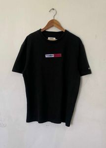 Tommy Jeans Logo Tee