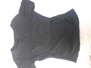 savana inbuilt workout top