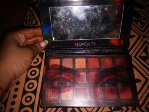 Huda Beauty✨❤