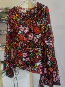 Stylish Printed Tops (Set of 2)