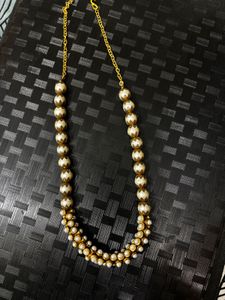 Elegant Pearl Necklace