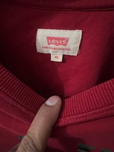 Levi's  Sweatshirt ( Maroon )