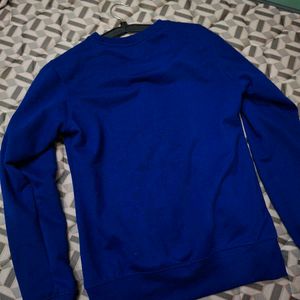 Blue Graphic Print Sweatshirt