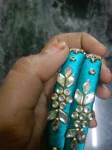 handmade thread bangles