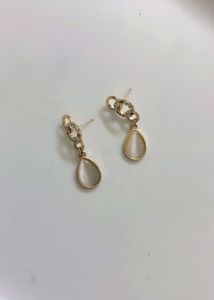 Elegant Teardrop Earrings