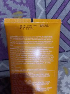 Dot &amp; Key Face Wash