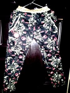 Combo Of 2... White Jaggging With Multicolour Pant