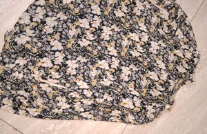 Floral Printed Chiffon Blouson Top - Long Sleeves