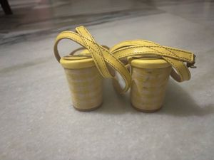 Anouk Yellow Strap Sandals