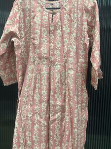 Beautiful Pink Floral Kurta