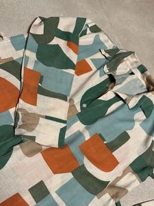 Women’s Abstract Print Button-Up Shirt