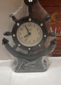 Table Clock ⏰️ - Brown