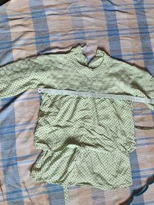 Top For Jeans